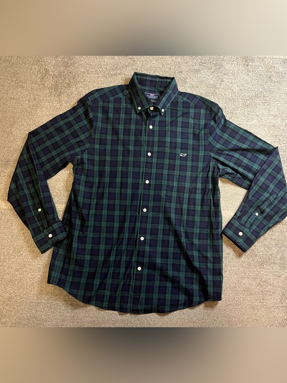 Vineyard Vines Navy and Green Plaid Button-Down EUC size M‎ preppy golf wear